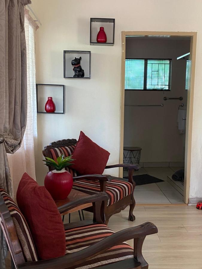 Christa'S Place 897 Pretoria-Noord 外观 照片
